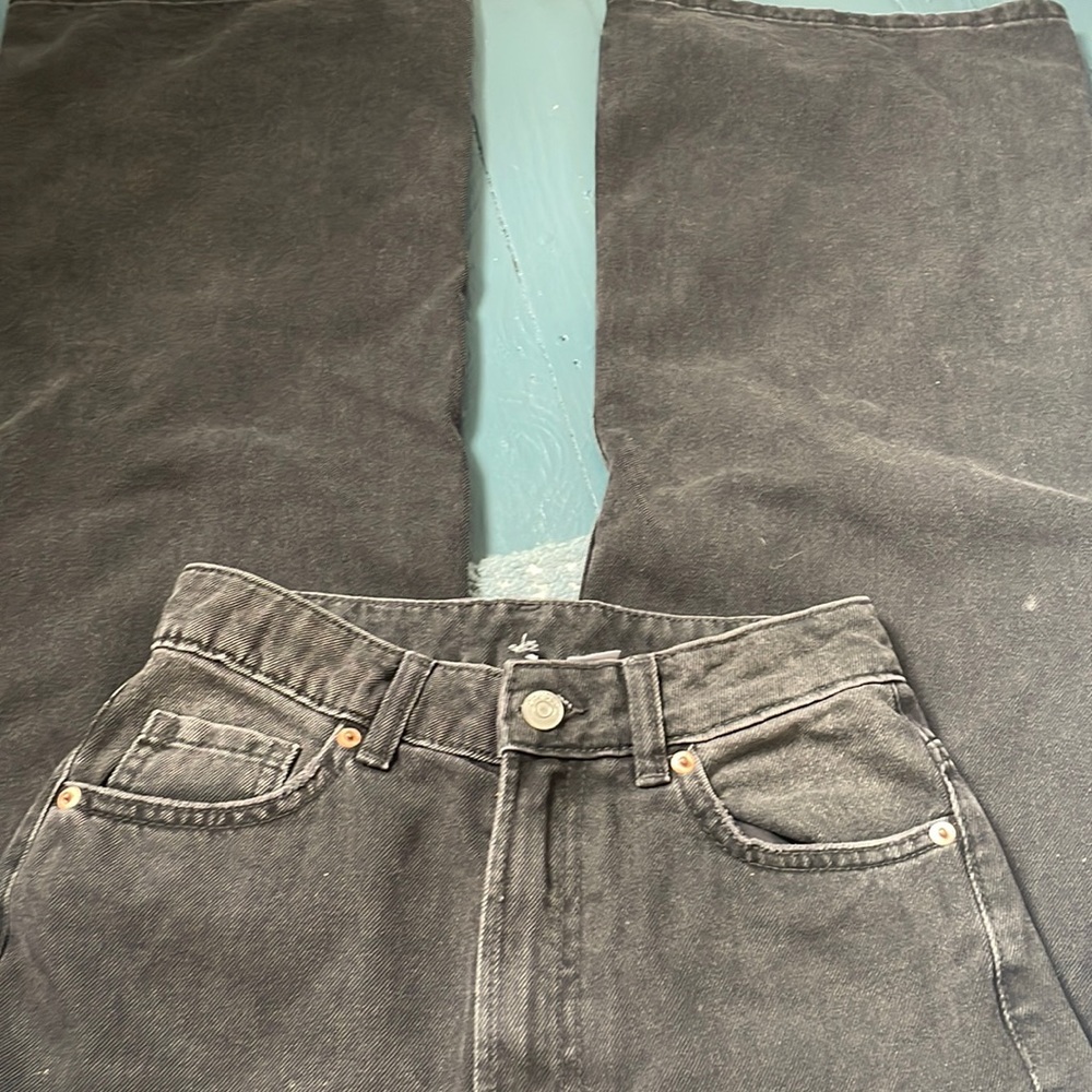 black wide leg jeans